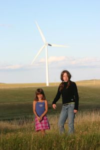 kids and wind turbine