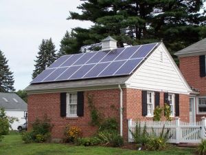 Solar panels provide a renewable source of electricity for this Ontario home. 