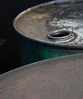 Oil drum