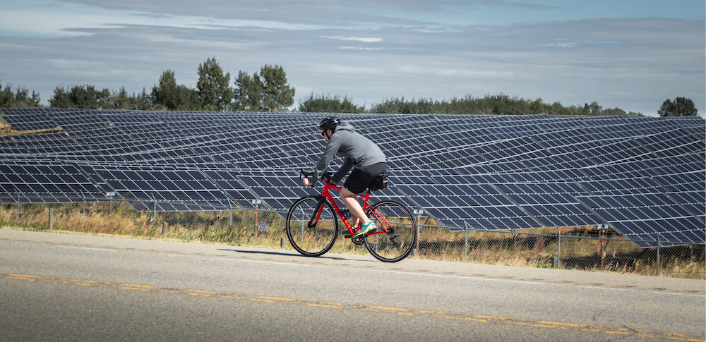 Innisfail solar farm off highway 54