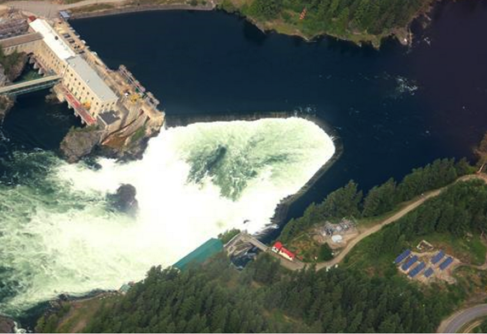 Nelson Hydro dam and solar