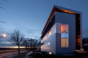 * Net-zero homes must do three things well: 1) energy conservation; 2) harvest free passive solar energy; and 3) produce clean renewable (solar) energy. And as we have seen net-zero homes can be very attractive like this home in Beverly Heights in Edmonton. Photo Darren Greenwood Learn more in  Chasing net-zero Part 1: Net-zero 101 <a href="http://www.greenenergyfutures.ca/episode/78-chasing-net-zero-net-zeo-101" rel="nofollow">www.greenenergyfutures.ca/episode/78-chasing-net-zero-net...</a>