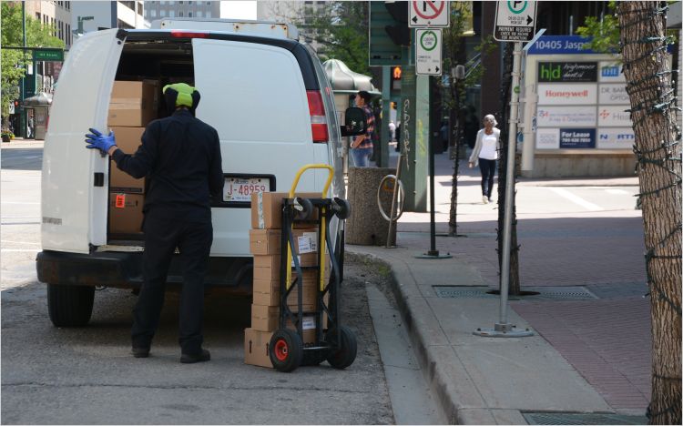 Delivery truck and parcels