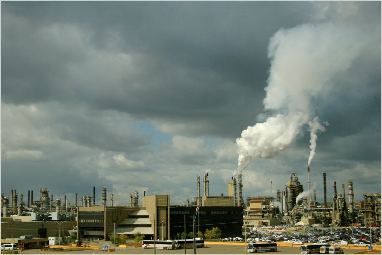 Oilsands facility