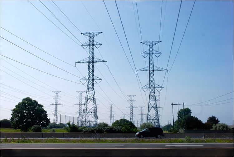 Electricity power lines in Ontario