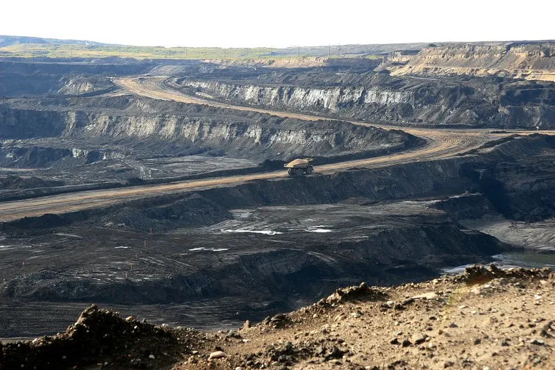 Oilsands mine