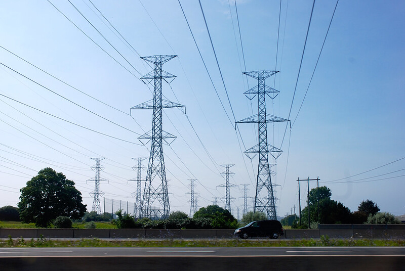 Electricity power lines in Ontario