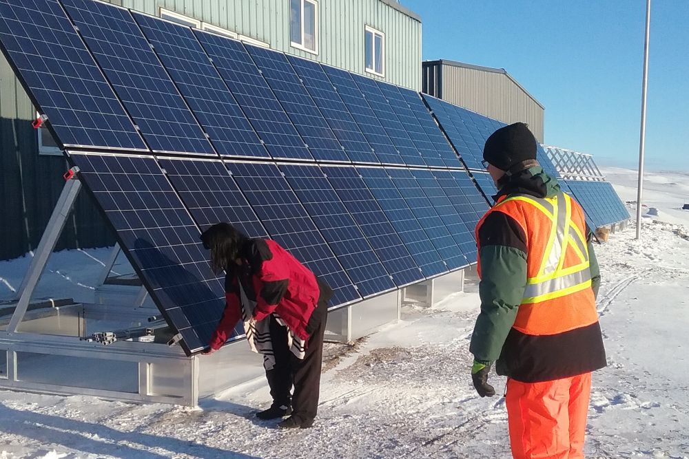 The clean energy transition in remote communities | Pembina Institute